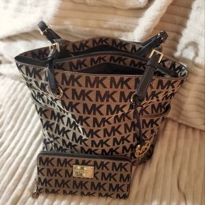 Michael Kor Vintage purse and wallet